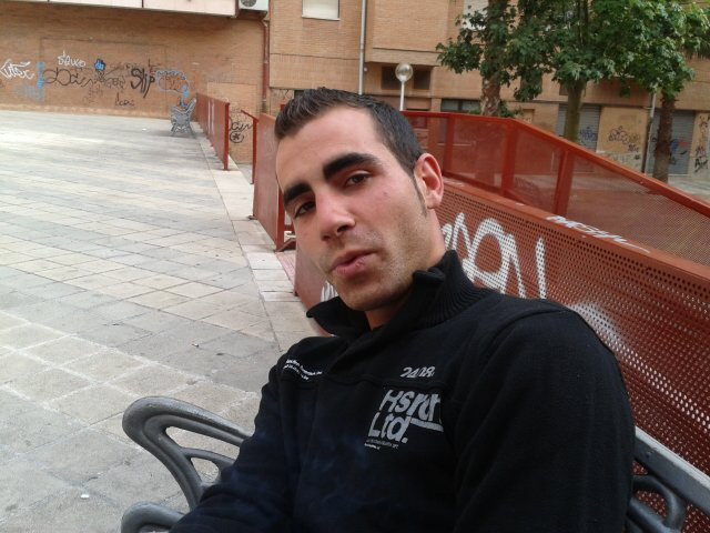 morale21sjuan's profile picture. Las personas son como canciones. Cada una tiene su propio ritmo, pero siempre habrá algunos que intenten copiarlo