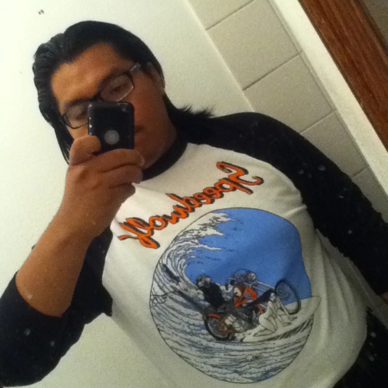 Tha Name is Daniel i stay in boyle heights 
Work. Concerts, chill , metal , cars mustang etc i enjoy to go out hit me up ;)