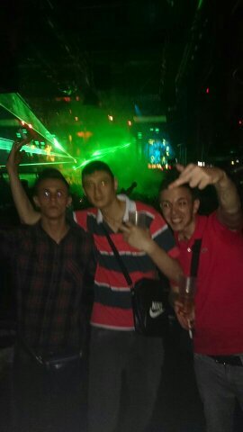 Todo lo que te llevas después de muerto solo son recuerdos nada es eterno nada para siempre vivirá 