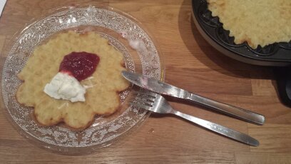 EaterOfCakes's profile picture. 