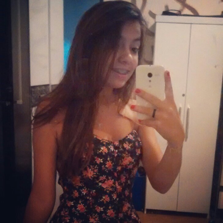 - Tudo o que eu quero é fazer você feliz ♪ '