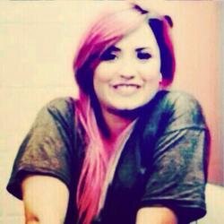 ~♥lovaticscomhumor♥~ demi, I no sei falar in english, esse deve ser o beacause de you no me responder. direbelierebelnablemvatic :3