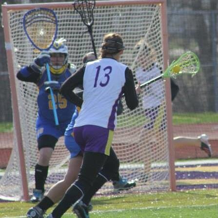 Tweeting randome stuff about lax, life, and boys. There's no telling what you might read :)  #LaxBabe #CareToLax? #Attack
