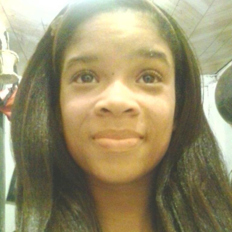 *Follow me i follow back* :P
