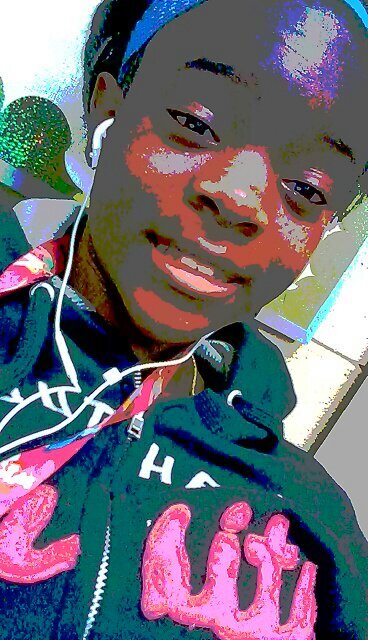 Follow Me.  Ill Follow Back . Im Smart, Beautiful, And Amazing