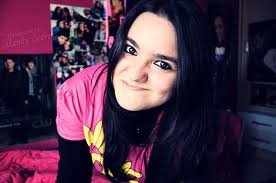 feia, chata, etc...