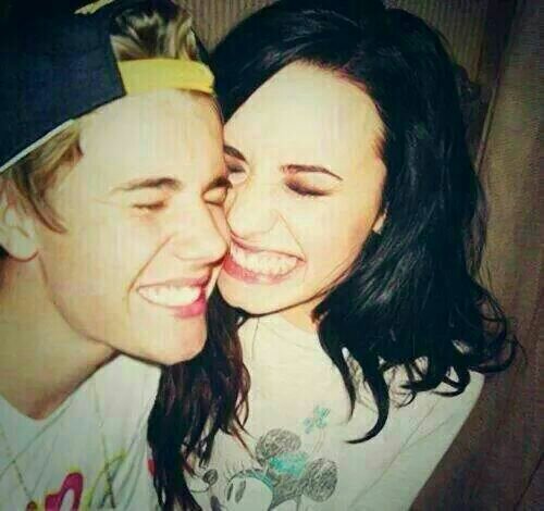 pequeninasonha's profile picture. 