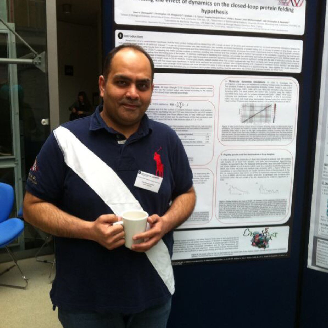 Research scientist and assistant professor using computational biochemistry and bioinformatics in drugs design.