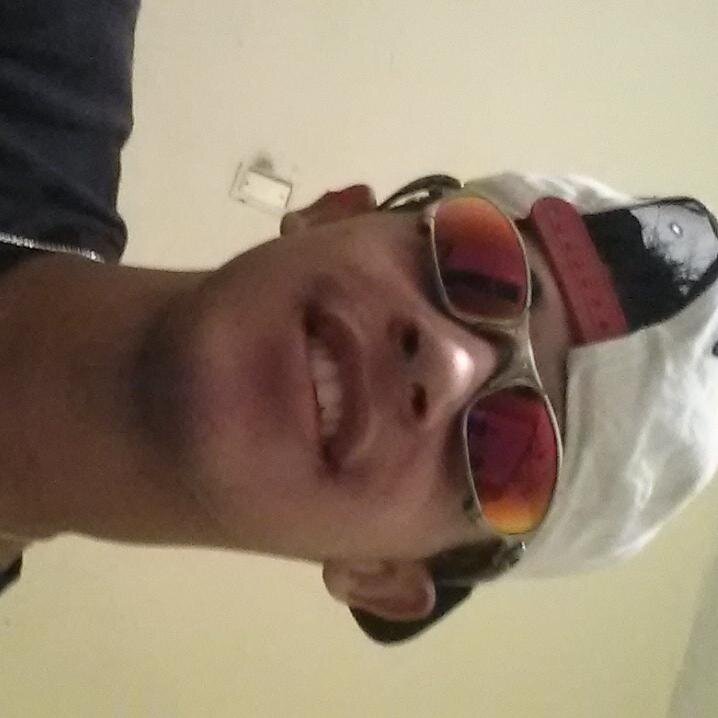 Twitter Oficial do Cantor MC Dogo.
