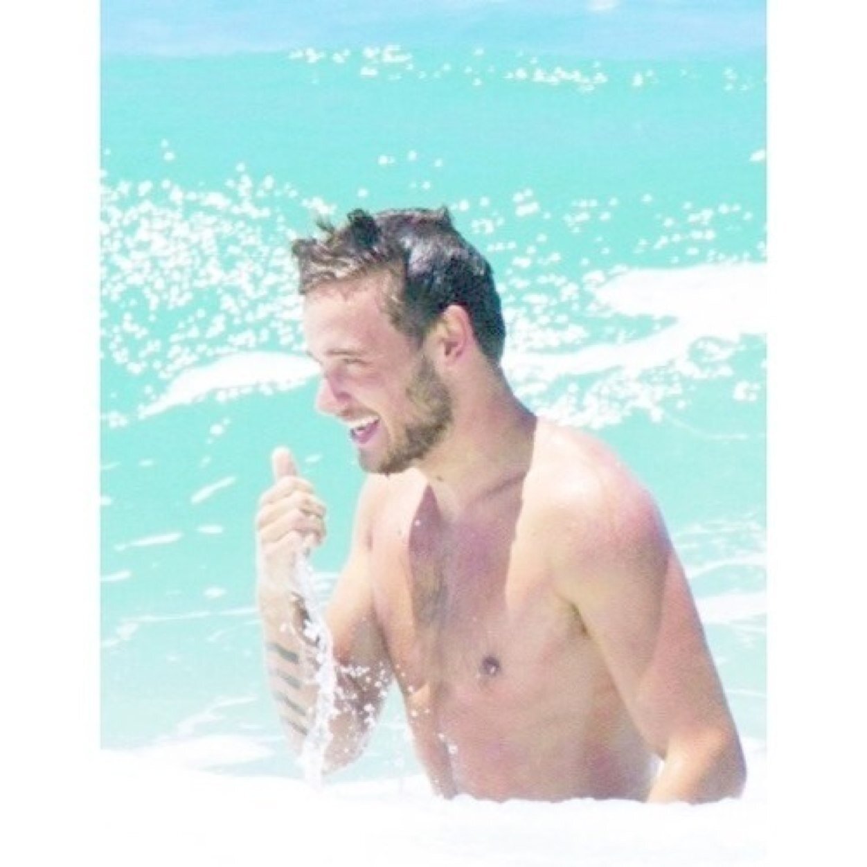 FREE FOLLOW FROM @nosleepstagram STAY STRONG NIALL LOVES YOU ILYSM