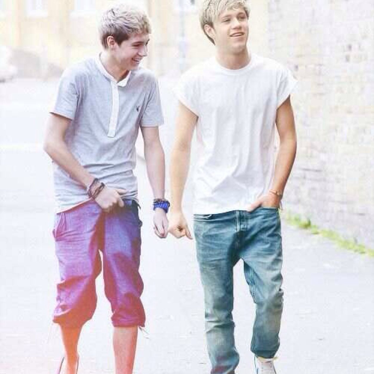 one day i hope to be so famous that i might finally get 1/5 ≧◉◡◉≦