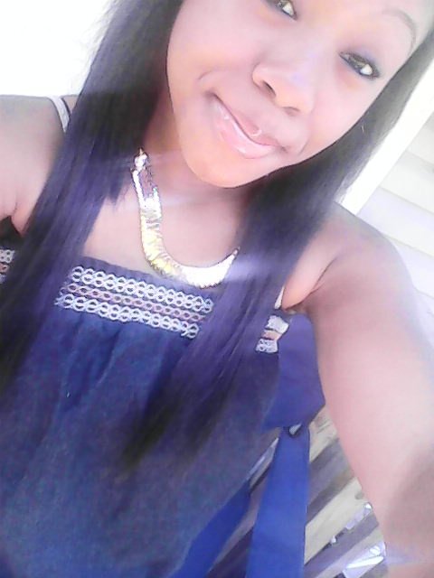 Miaaa_Bissh's profile picture. *R.I.P Kedrick #88  * Noww imma do my job and watch yall thots HATEE ✌..