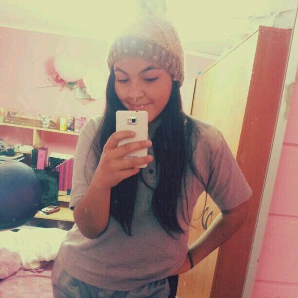 Holaaa :)  ♥♡♥ amo a Justin Bieber & Matt Hunter ojala algun dia me sigan en twitter