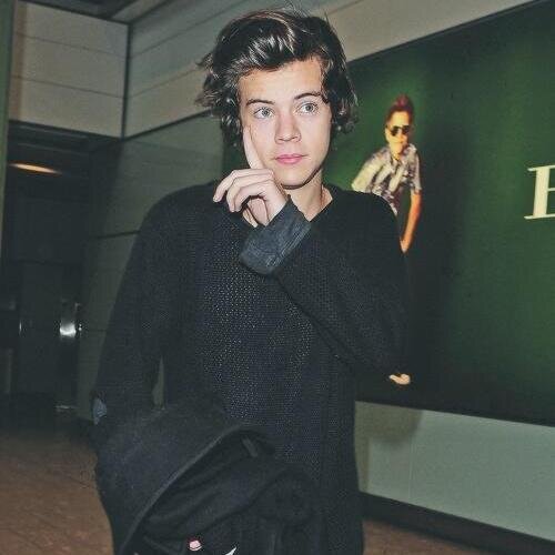 You got a free follow for being amazing!! Please go follow @eggnognarryy if you're feeling nice! I follow back :) http://t.co/aRILrsBFQ8?