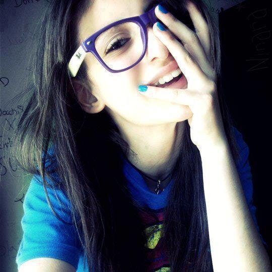simple , luvly n caring gal :)