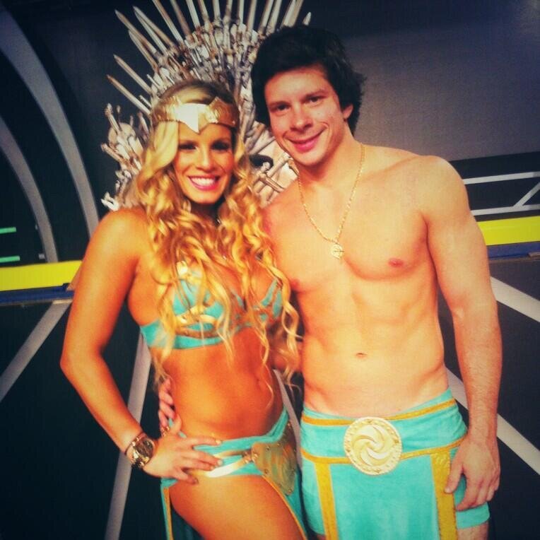 Primer twitter en Lima dedicado A LOS MEJORES. @mario_hart y @AleBaigorria1 Me muiiro  sin ellos ❤ creación: 30/8 LeonaForever #VERDEPASIEMPRE