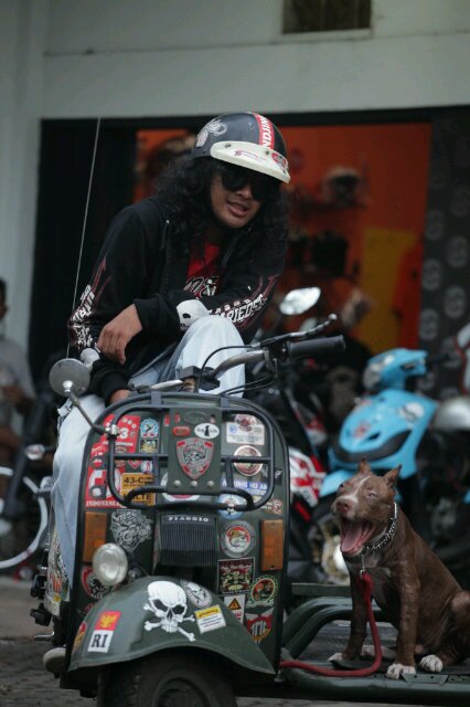 abexsundawoles's profile picture. .........Cuman Di Atas VESPA yg namanya Ceria Itu Bukan Cuma Cerita........