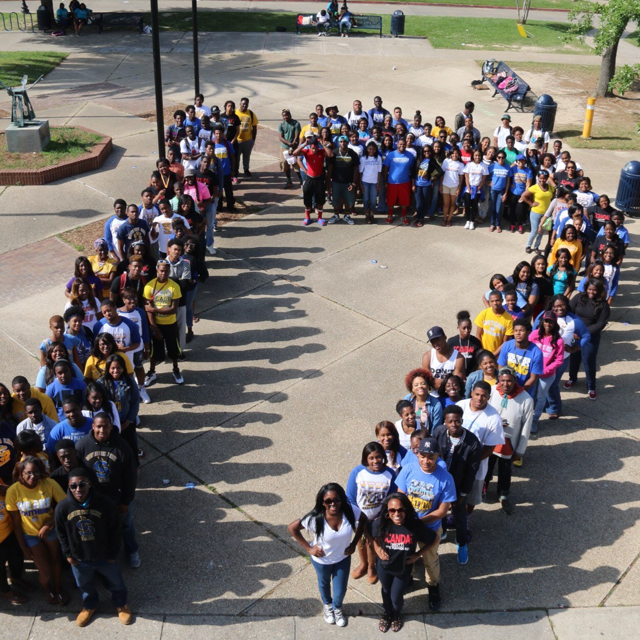 The Official Twitter of The Southern University and Agricultural & Mechanical College Class of 2017 Sophomore Cabinet Page #SU17 Keeping our class connected