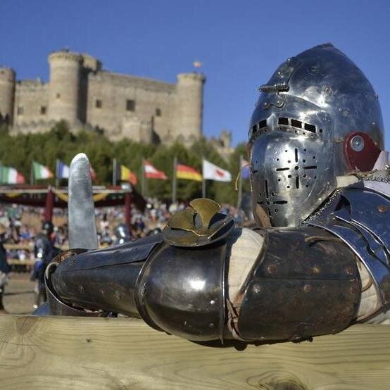 Medieval Martial Artist by night -  https://t.co/wKSUnf6FbB  Software Dev by Day with General Motors.