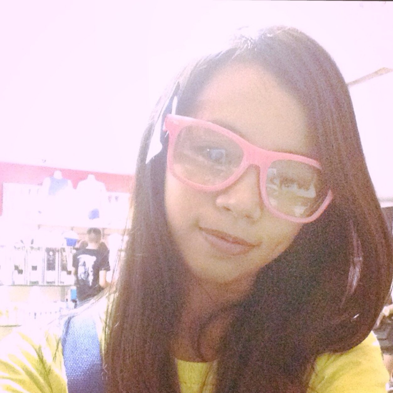 EsmoloA's profile picture. 