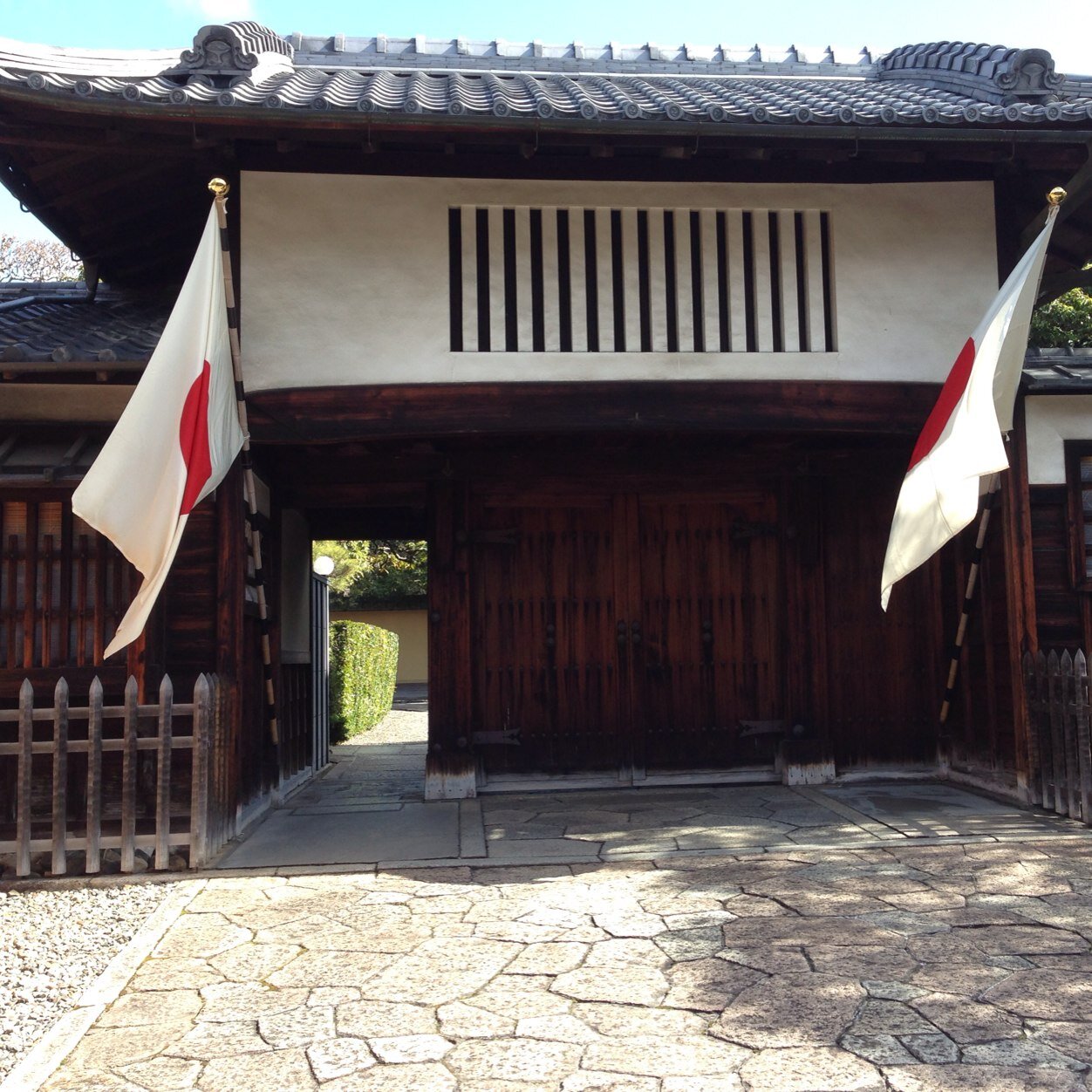 日本人に生まれた事に感謝し、日本の伝統文化を大切にしていきたい。RT多め。無言フォロー失礼します(¯―¯٥)