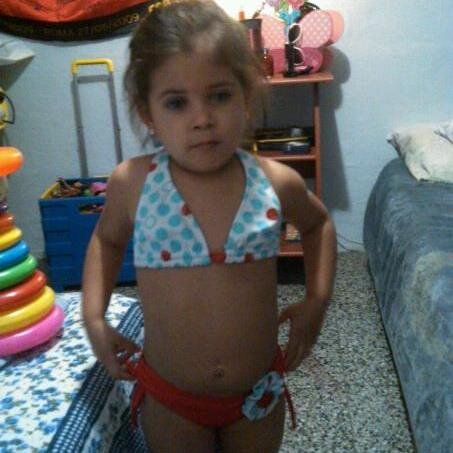 Soy Bella, Hermosa, Odiosa y Orgullosa Carismática Quien me trata mal lo trato peor . Asi que lo mejor que pueden hacer es tratarme bien :D ♥ Te Amo Bebo :D :*