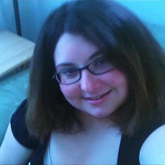 I'm 26 and living life to the fullest. love my boo and my babygirl haley