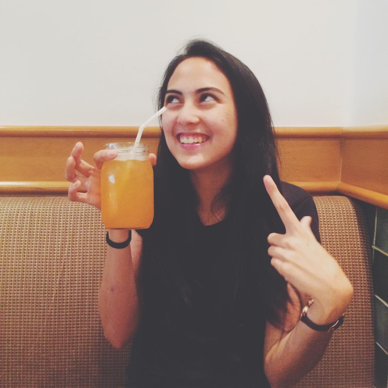 A 21 year old Penn student little too obsessed with doors, exploring, wandering and loving all things life.