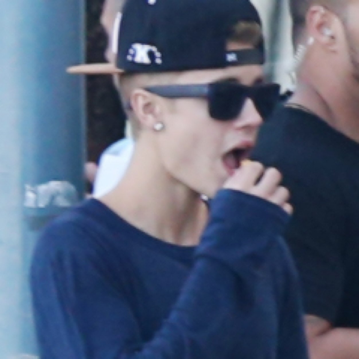 Hi. Ι'm a belieber i spend my life sitting behind a screen screaming over a boy named Justin Drew Bieber. wbu?