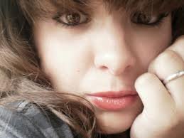 Ves esto? ? Es mi corazon y NO es tu juguete.