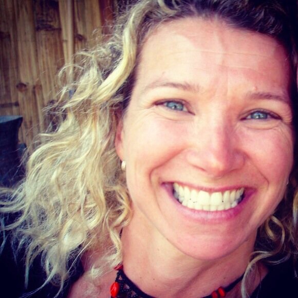 Juicy Life Activist - Green Smoothie Gangster - Detox Health Self Healing Guru - Speaker - Author - Doggie Mamma - Bali Girl  - Inspirator  - Joy Activator