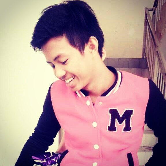 -Muhammad Firdaus -17 y/o -Melakarean. wc:qila_bila