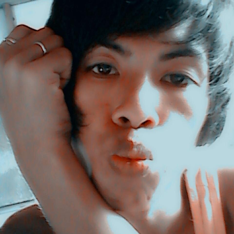 richverr's profile picture. a man w/out education,like a building w/out foundation