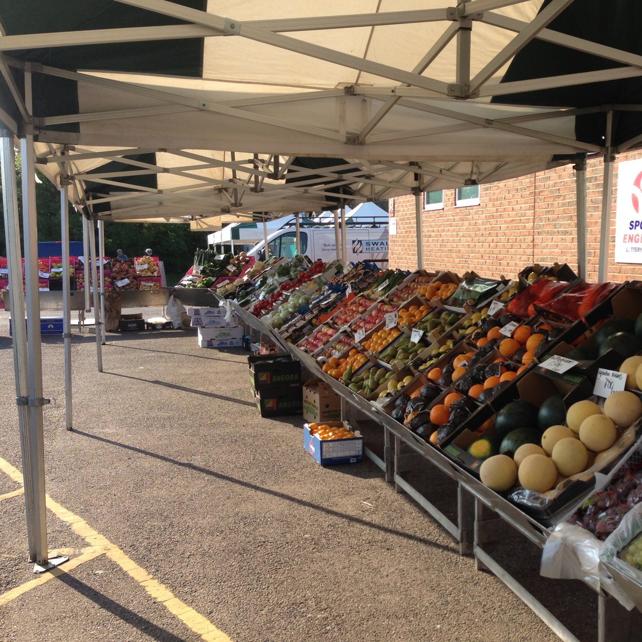 We are a local family run pop up market. Providing the finest quality Fruit and Veg at great prices.