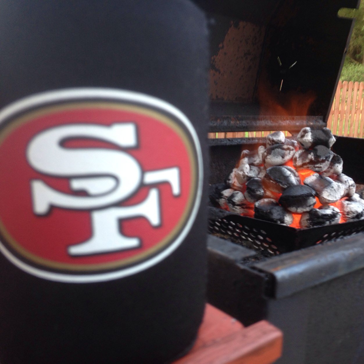 RdELgAtZ's profile picture. lovez music, traveling and watches