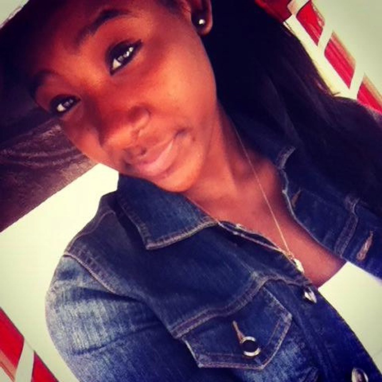 Mee ? Imma Ride For Youu ,Hold The 9 For Youu ,If The Cops Snatch Us Up ,Im Doing The Time With Youu ,In Court Right Hand On The Bible Straight Lien For Youu❤️️