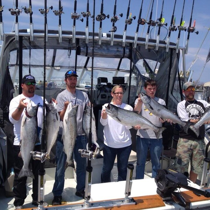 Now Booking Fishing Charters for 2014 Save the Hst if you book before April 1st for Spring Catfish and Salmon and Trout Charters