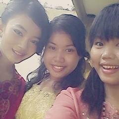 Off.. ke @RiaJaxn ;)