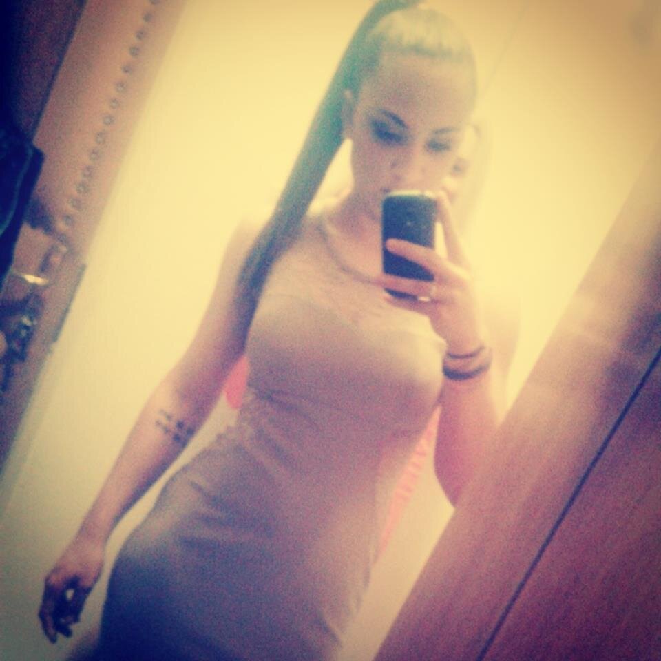 Just another homo living in a hatero world. :) ''When you know yourself, Its only yourself you have to answer to.''