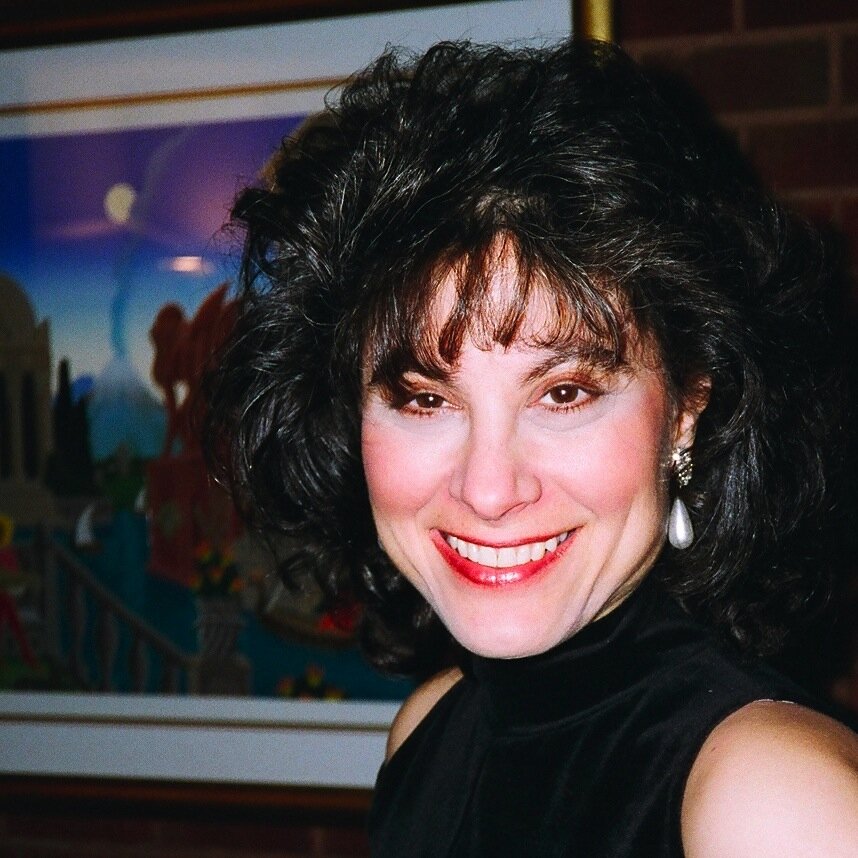 LeslieAWrites's profile picture. 