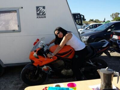 raquelsanchez_r's profile picture. hay recuerdos que nunca se borraran, y personas que nunca se olvidaran......