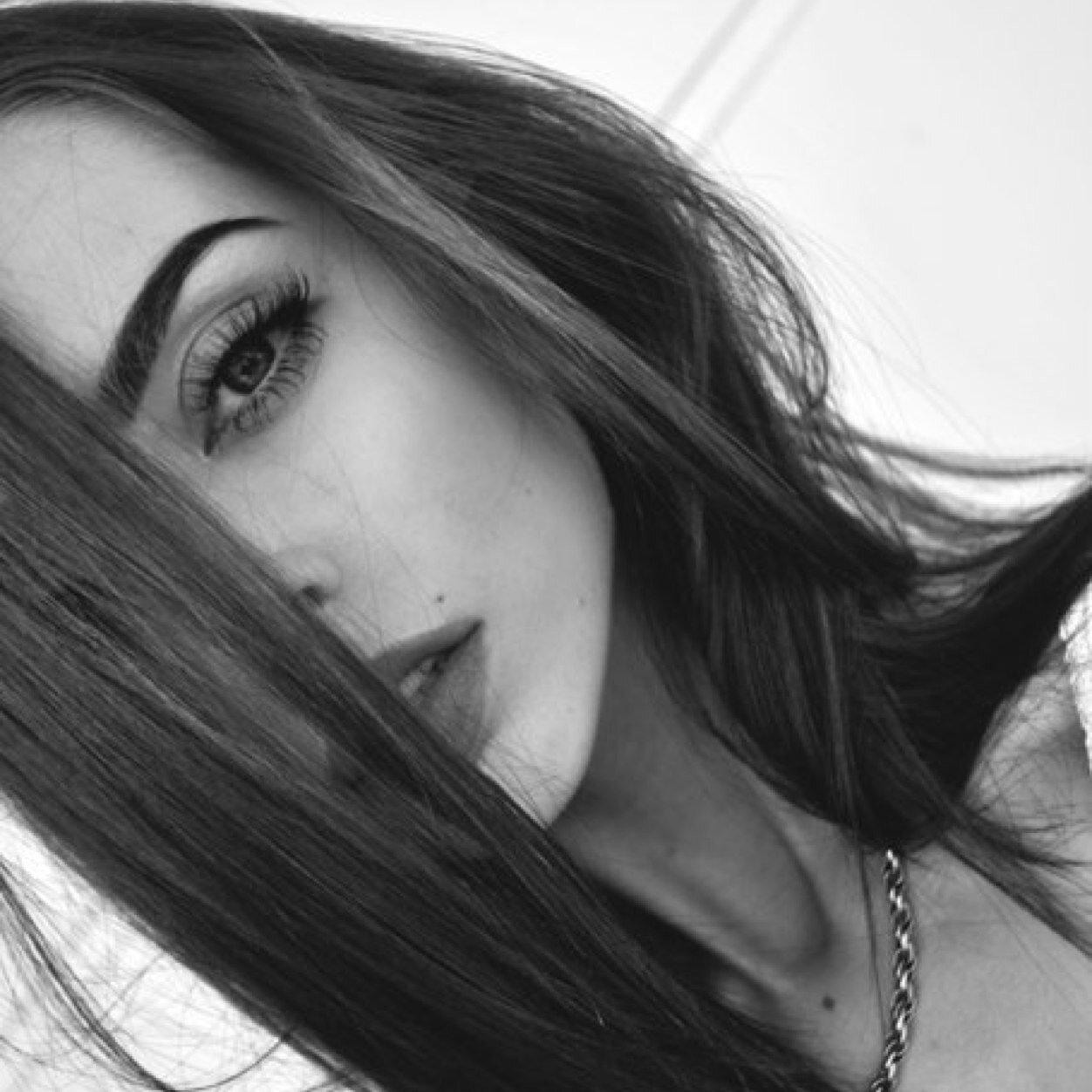 FarmugViolet's profile picture. #Псих #киноман #Шерлокоман #суперамипришеблиный Но я люблю своих подписчиков :з