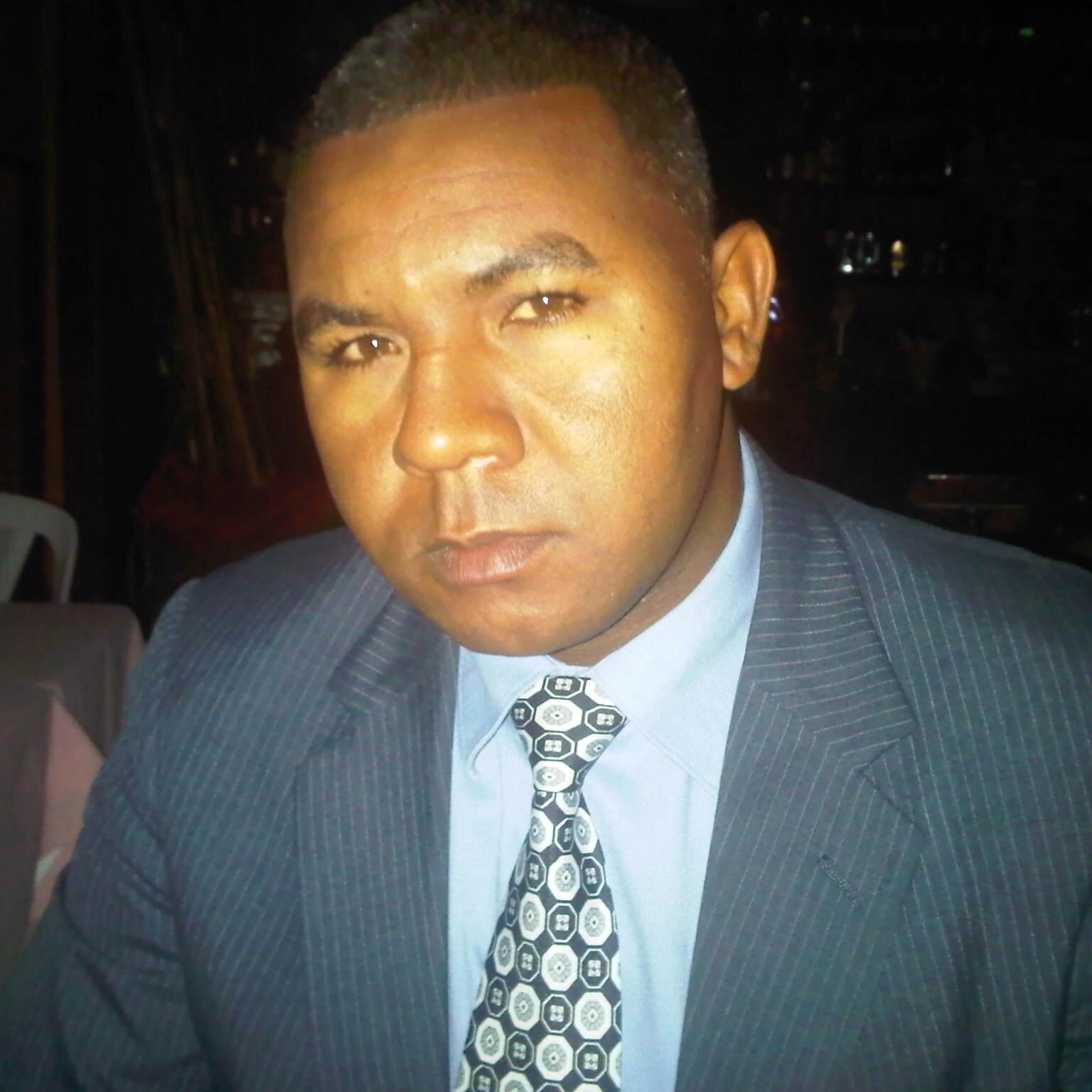 periodista productor de televisión