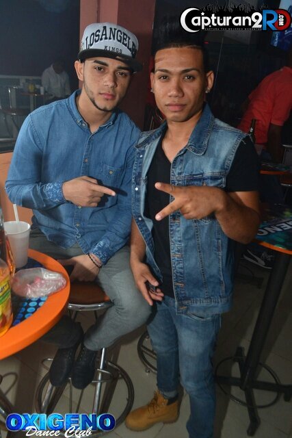 luignydomyfresh's profile picture. duo de artistas urbanos MUSIC diferente -lokos musicales y amamos lo que asemos INSTAGRAM @LUIGNYDOMYFRESH