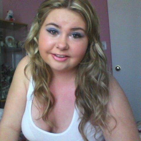 KathMiller8's profile picture. In a Relationship with the Best Guy in the World! @Charles_sellar