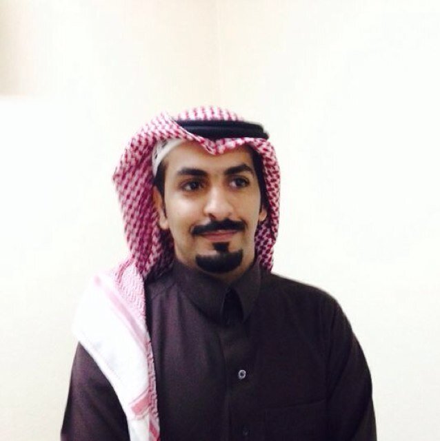 مهتم بالشؤون السياسية والاجتماعية