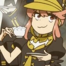 A veces subo ecchi solo por placer, no me juzgues Satsuki-sama. Dirigiré el baile de las serpientes que recorren tu cuerpo mientras te devoran.