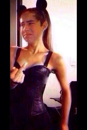0/12 Magcon 0/5 1D 0/4 5SOS 1/3 Pulido brothers used to have 2/3 =(