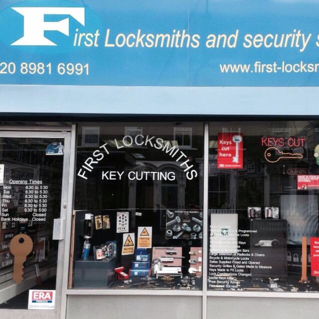 key cutting, car keys, engraving and pet tags, bike chains, padlocks, master systems, safes, access control, architectural hardware, call-out - 020-8981-6991