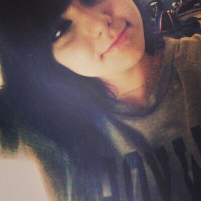 Aliciagtl's profile picture. la vie sans les amis, c't comme une tartine sans nutella